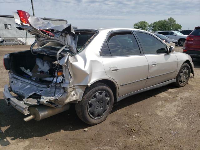 JHMCG5641XC035234 - 1999 HONDA ACCORD LX SILVER photo 3