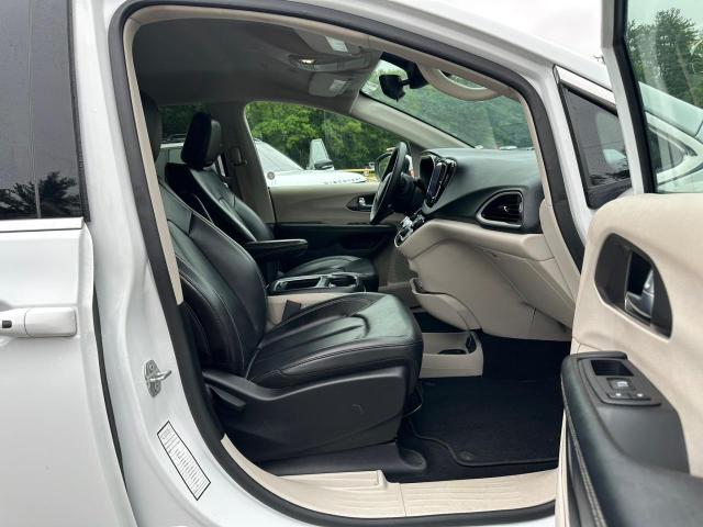 2C4RC1BG8PR529226 - 2023 CHRYSLER PACIFICA TOURING L WHITE photo 7