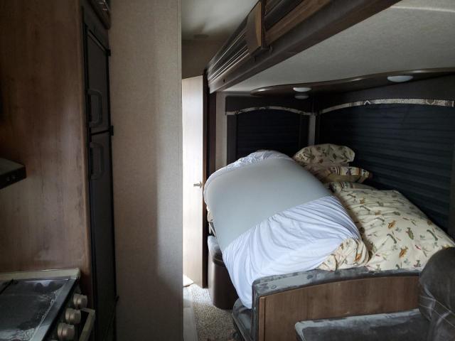 4YDF32B20K2507593 - 2019 KEYSTONE SPRINTER BEIGE photo 6