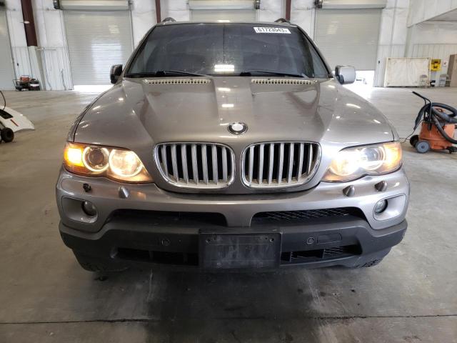 5UXFB53535LV14258 - 2005 BMW X5 4.4I GRAY photo 5