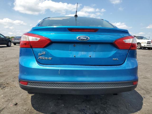 1FAHP3H27CL102068 - 2012 FORD FOCUS SEL BLUE photo 6