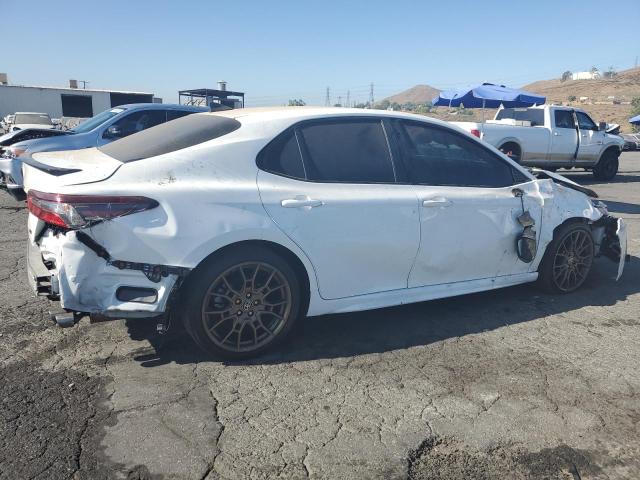 4T1G11AK5PU139752 - 2023 TOYOTA CAMRY SE NIGHT SHADE WHITE photo 3