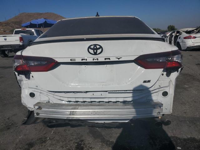 4T1G11AK5PU139752 - 2023 TOYOTA CAMRY SE NIGHT SHADE WHITE photo 6