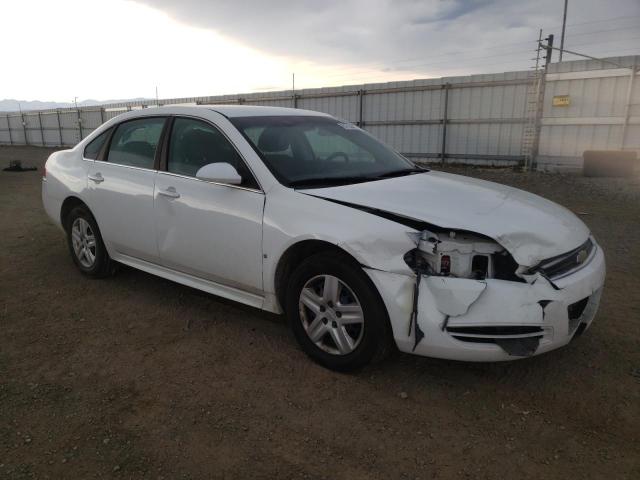 2G1WA5EK0A1120202 - 2010 CHEVROLET IMPALA LS WHITE photo 4