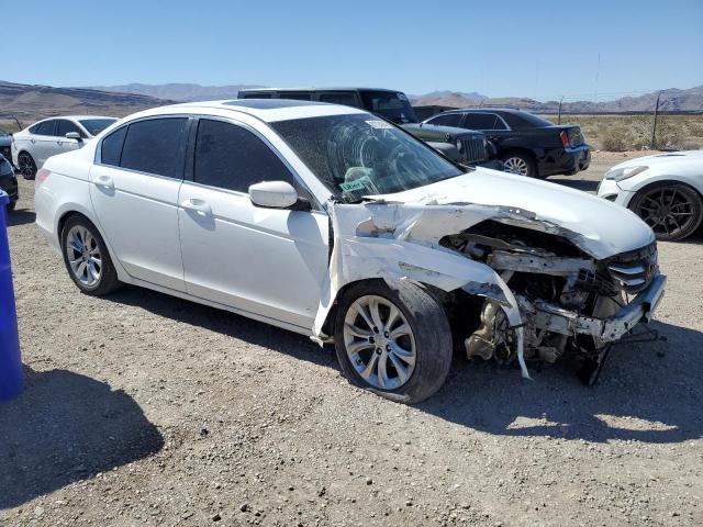 1HGCP2F8XCA077640 - 2012 HONDA ACCORD EXL WHITE photo 4