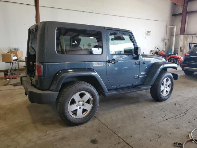 1J4FA54107L184091 - 2007 JEEP WRANGLER SAHARA GRAY photo 3