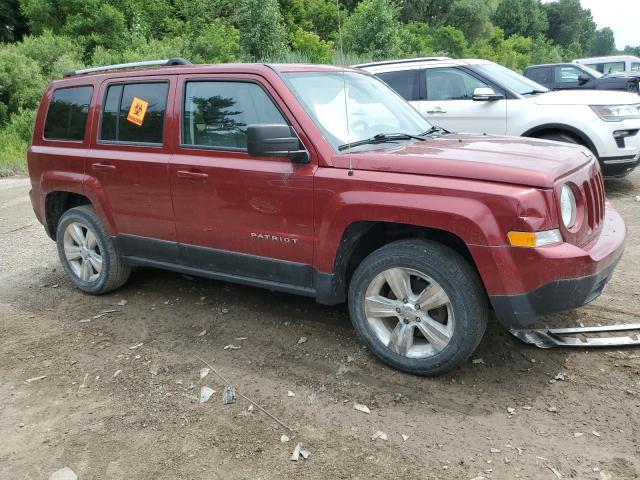 1C4NJRFBXGD619188 - 2016 JEEP PATRIOT LATITUDE RED photo 4