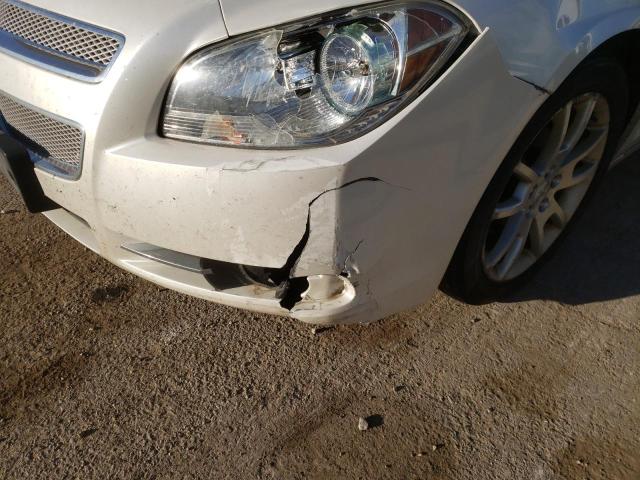 1G1ZG5E72CF192828 - 2012 CHEVROLET MALIBU LTZ ვერცხლისფერი ფოტო 9