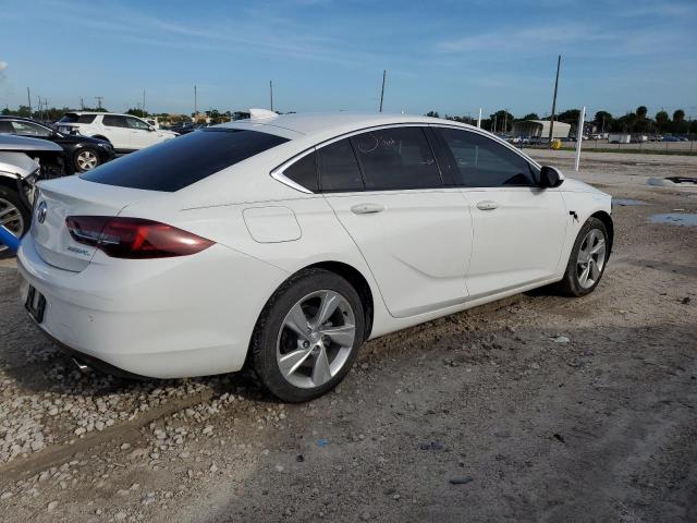 W04GL6SXXK1078490 - 2019 BUICK REGAL PREFERRED WHITE photo 3