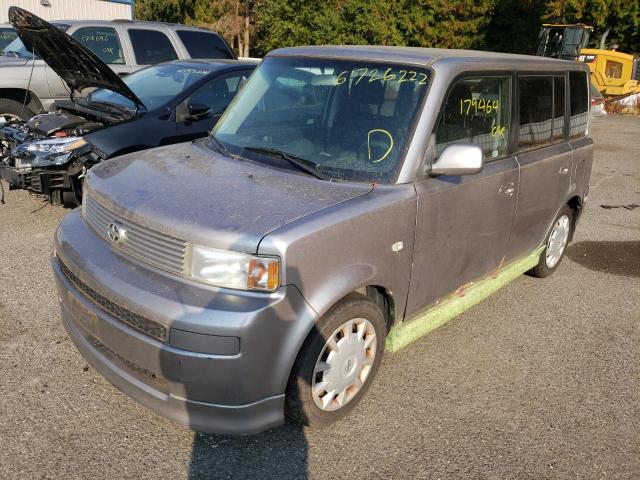 JTLKT324464075419 - 2006 TOYOTA SCION XB Silber Foto 2