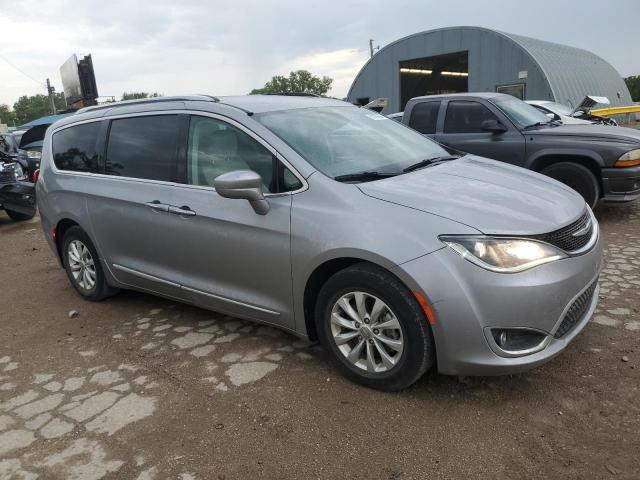 2C4RC1BG2JR141786 - 2018 CHRYSLER PACIFICA TOURING L Gümüş foto 4