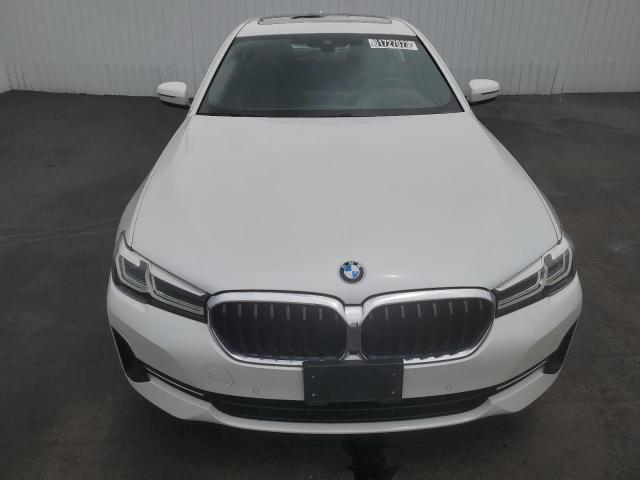 WBA53BH05NCJ00367 - 2022 BMW 530 I WHITE photo 5