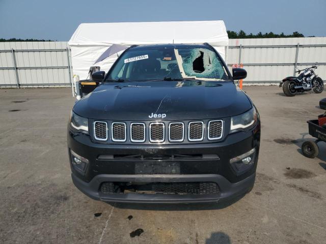 3C4NJDBB5JT393877 - 2018 JEEP COMPASS LATITUDE Қара фото 5