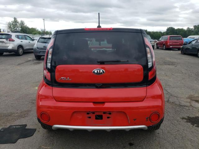 KNDJP3A58J7558800 - 2018 KIA SOUL + RED photo 6