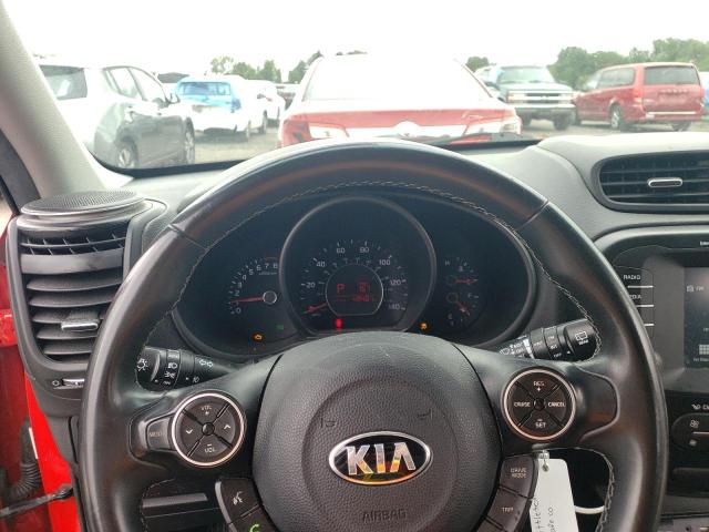 KNDJP3A58J7558800 - 2018 KIA SOUL + RED photo 9