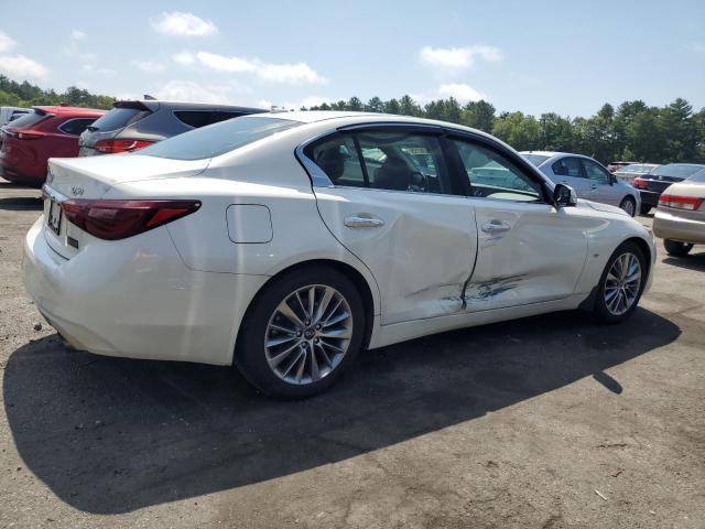 JN1EV7AR9JM440230 - 2018 INFINITI Q50 LUXE WHITE photo 3