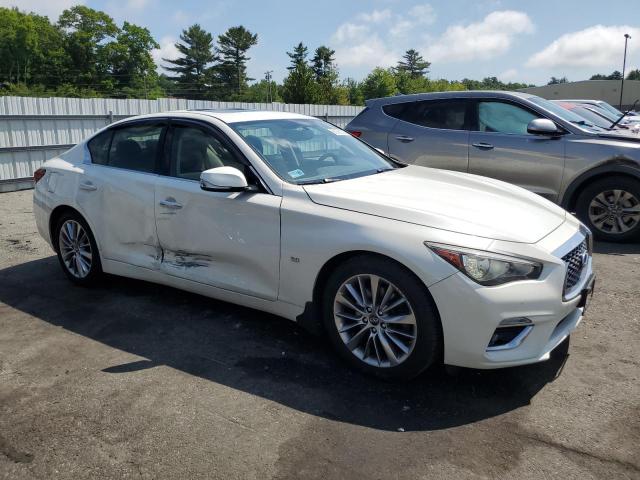 JN1EV7AR9JM440230 - 2018 INFINITI Q50 LUXE WHITE photo 4