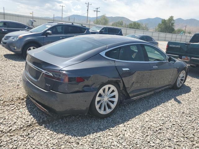 5YJSA1E2XHF218823 - 2017 TESLA MODEL S Gri fotoğraf 3