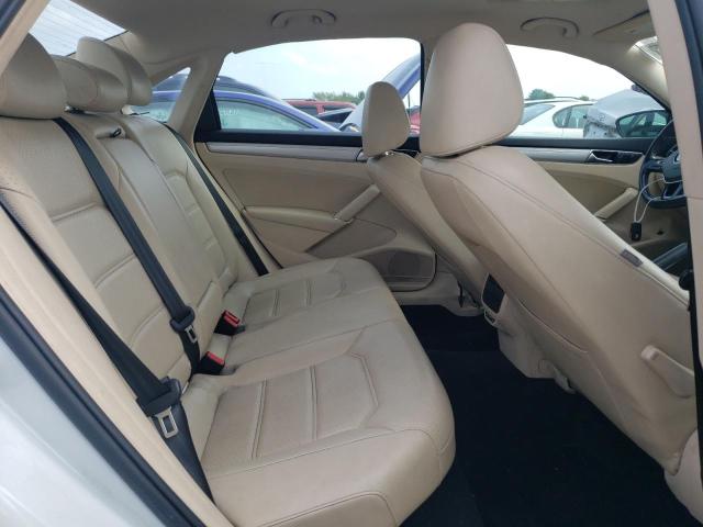 1VWLA7A35KC003731 - 2019 VOLKSWAGEN PASSAT WOLFSBURG WHITE photo 10