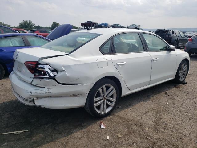 1VWLA7A35KC003731 - 2019 VOLKSWAGEN PASSAT WOLFSBURG WHITE photo 3