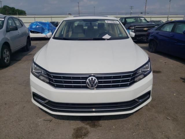 1VWLA7A35KC003731 - 2019 VOLKSWAGEN PASSAT WOLFSBURG WHITE photo 5