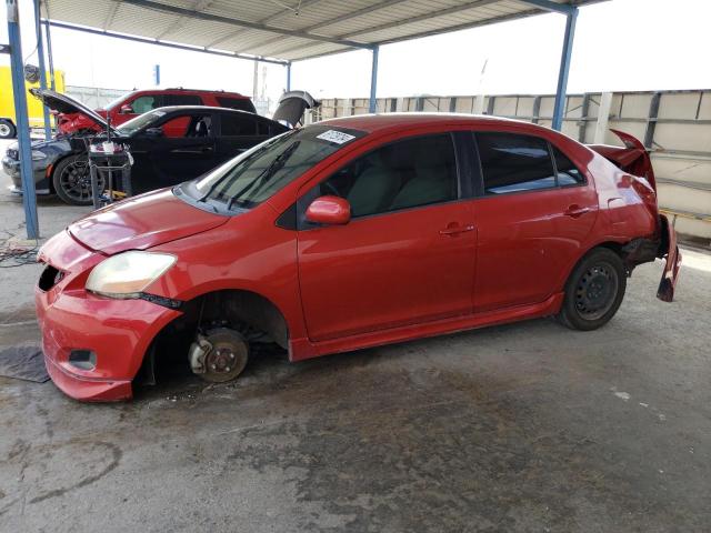 JTDBT923X71097904 - 2007 TOYOTA YARIS RED photo 1