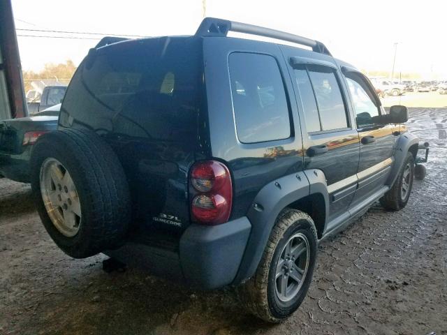 1J4GK38K35W617634 - 2005 JEEP LIBERTY RENEGADE  photo 4