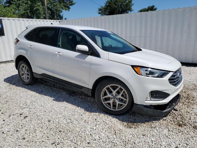 2FMPK3J91MBA21284 - 2021 FORD EDGE SEL WHITE photo 4