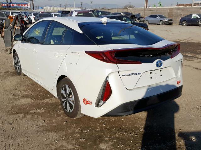 JTDKARFP9H3007425 - 2017 TOYOTA PRIUS PRIME  photo 3