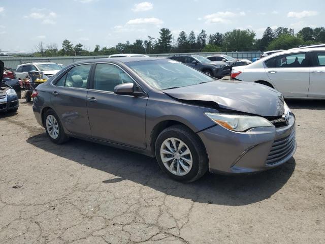 4T4BF1FK0GR517826 - 2016 TOYOTA CAMRY LE ნაცრისფერი ფოტო 4