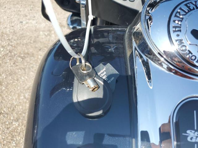 1HD1KBC13KB637937 - 2019 HARLEY-DAVIDSON FLHX BLACK photo 8