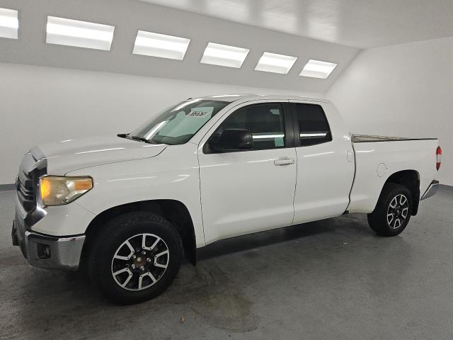 2015 TOYOTA TUNDRA DOUBLE CAB SR, null