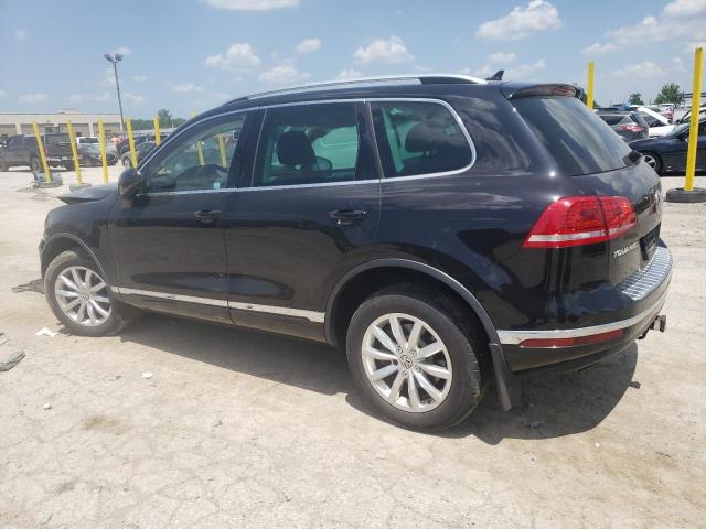 WVGEF9BP3FD005550 - 2015 VOLKSWAGEN TOUAREG V6 BLACK photo 2