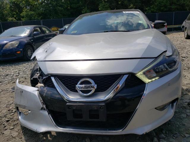 1N4AA6AP1HC422018 - 2017 NISSAN MAXIMA 3.5S SILVER photo 5