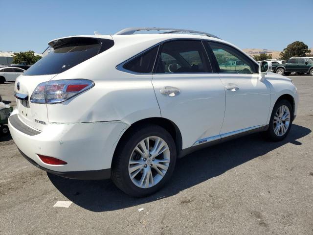 JTJBC1BA3B2039732 - 2011 LEXUS RX 450 WHITE photo 3