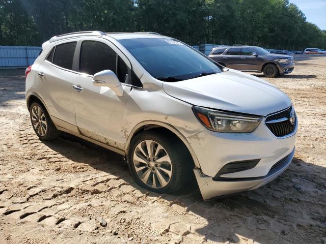 KL4CJASB3KB857056 - 2019 BUICK ENCORE PREFERRED WHITE photo 4