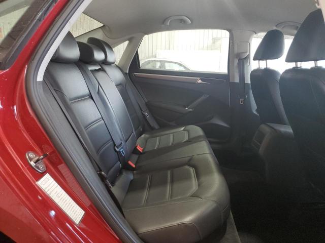 1VWDT7A34HC061143 - 2017 VOLKSWAGEN PASSAT R-LINE Բորդո լուսանկար 10
