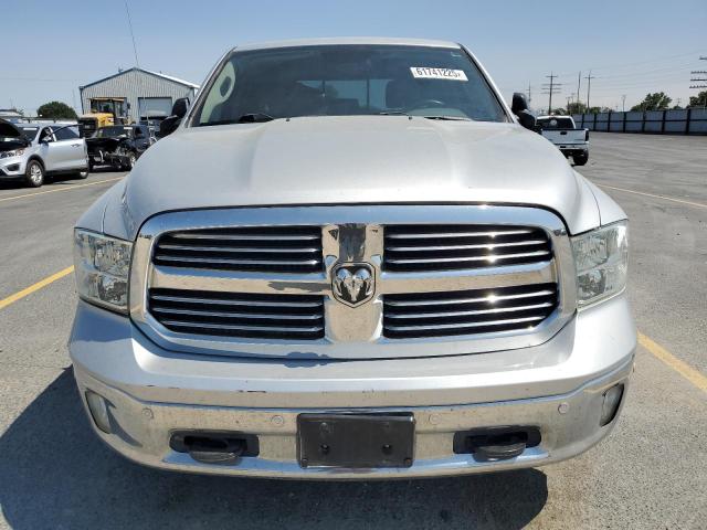 1C6RR7TT7JS204268 - 2018 RAM 1500 SLT SILVER photo 5