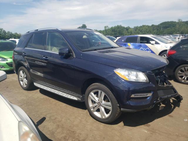 4JGDA5HB6FA443981 - 2015 MERCEDES-BENZ ML 350 4MATIC BLUE photo 4