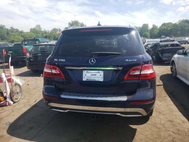 4JGDA5HB6FA443981 - 2015 MERCEDES-BENZ ML 350 4MATIC BLUE photo 6