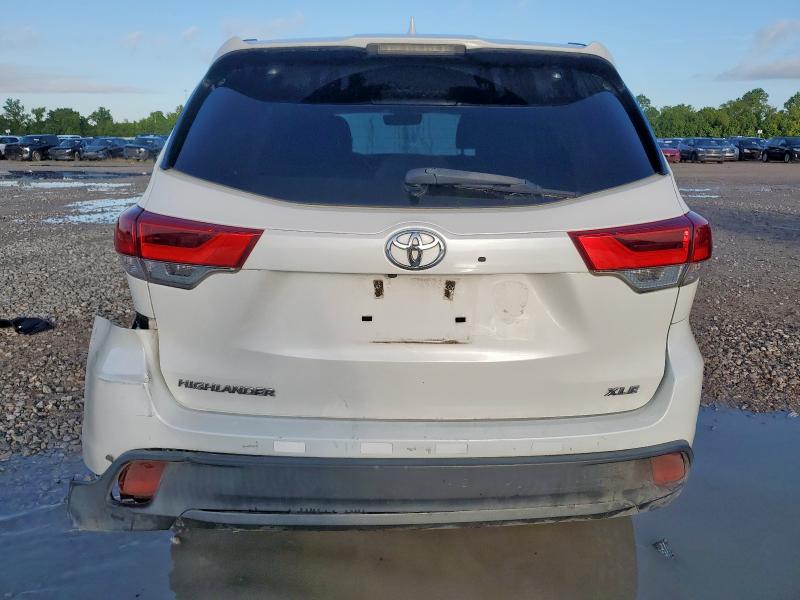5TDKZRFH6KS557561 - 2019 TOYOTA HIGHLANDER SE თეთრი ფოტო 6