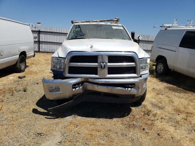 3C7WRTCL2FG672091 - 2015 RAM 3500 WHITE photo 5
