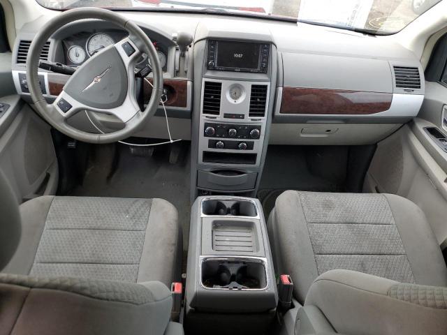 2A4RR5D15AR398515 - 2010 CHRYSLER TOWN & COU TOURING RED photo 8