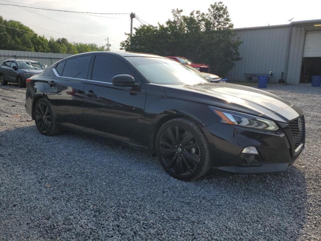 1N4BL4CV9NN417423 - 2022 NISSAN ALTIMA SR BLACK photo 4