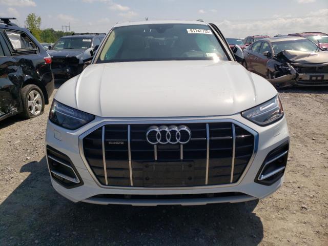 WA1CAAFY1M2058894 - 2021 AUDI Q5 PRESTIGE WHITE photo 5