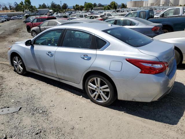 1N4BL3AP0HC197829 - 2017 NISSAN ALTIMA 3.5SL SILVER photo 2