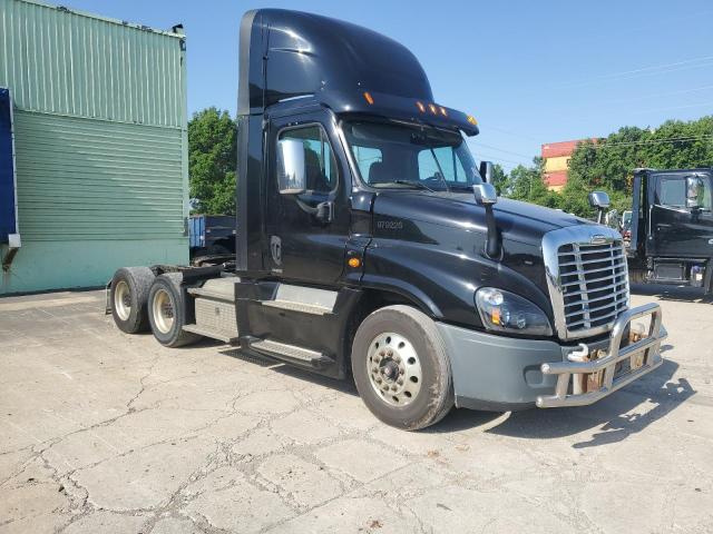 2017 FREIGHTLINER CASCADIA 1, null