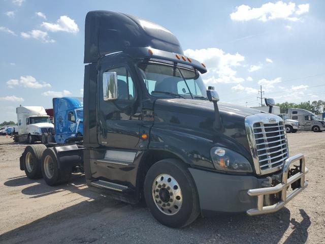 2017 FREIGHTLINER CASCADIA 1, null