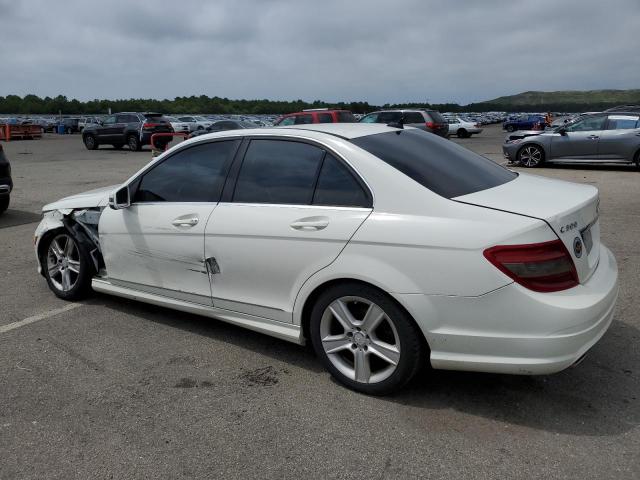 WDDGF8BB1AF437570 - 2010 MERCEDES-BENZ C 300 4MATIC WHITE photo 2