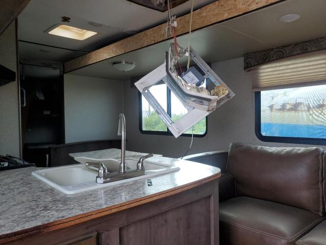 4YDT2812XJK413391 - 2018 PASSPORT TRAVELTRLR WHITE photo 6